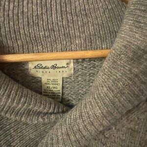 Eddie Bauer Heather Gray Knit Pullover
